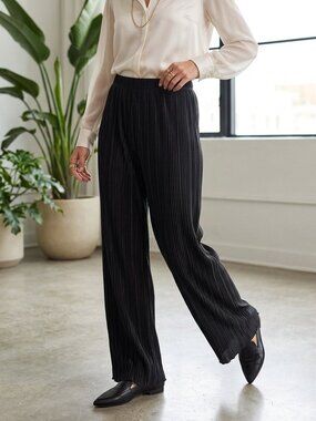 Spring Haze Black Pleated Wide-Leg Pants High-Rise Flowy Trousers Size L